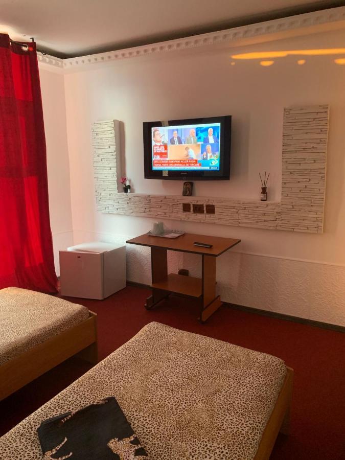 Karra Hotels Voluntari Exteriör bild