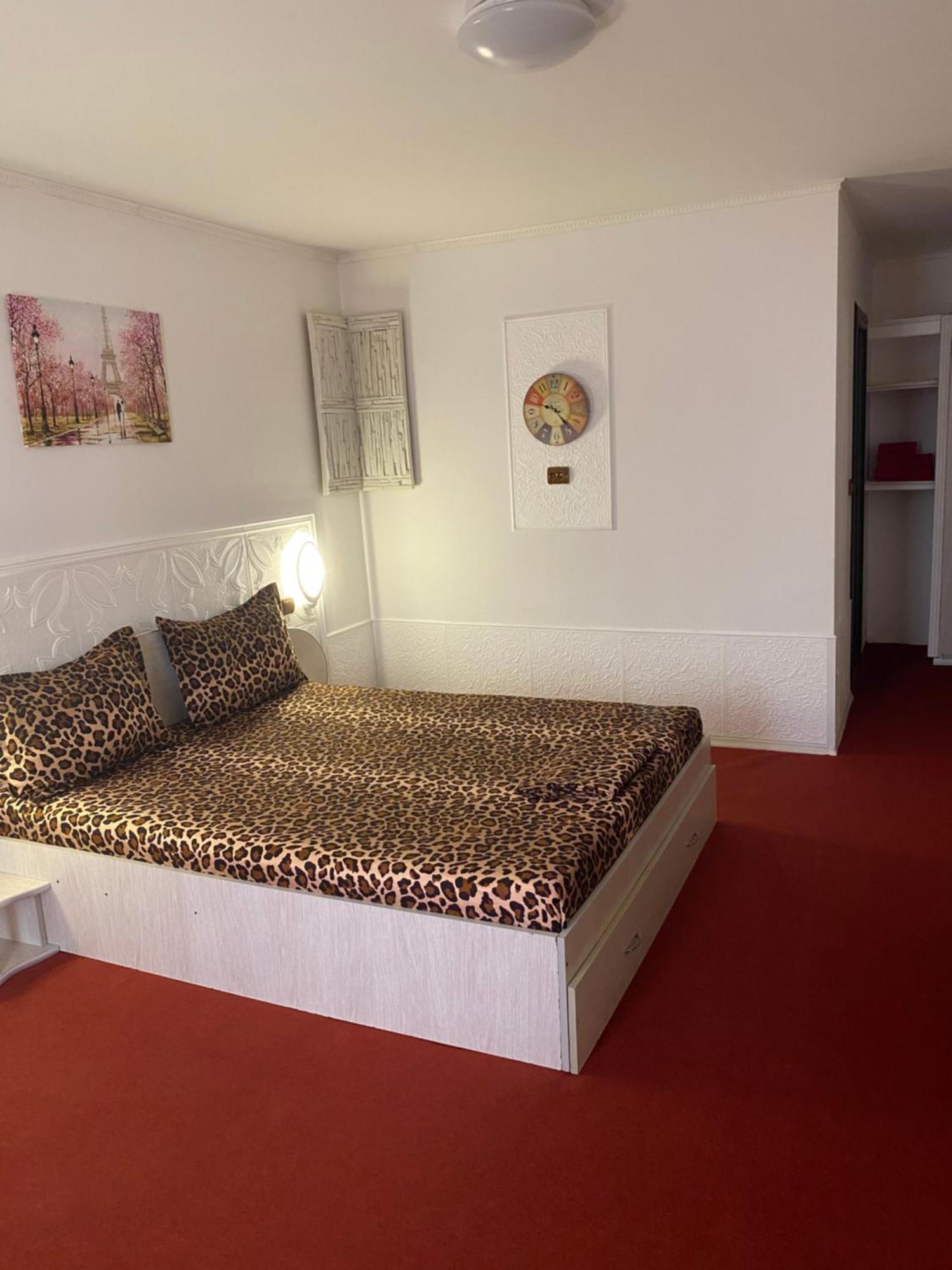 Karra Hotels Voluntari Exteriör bild