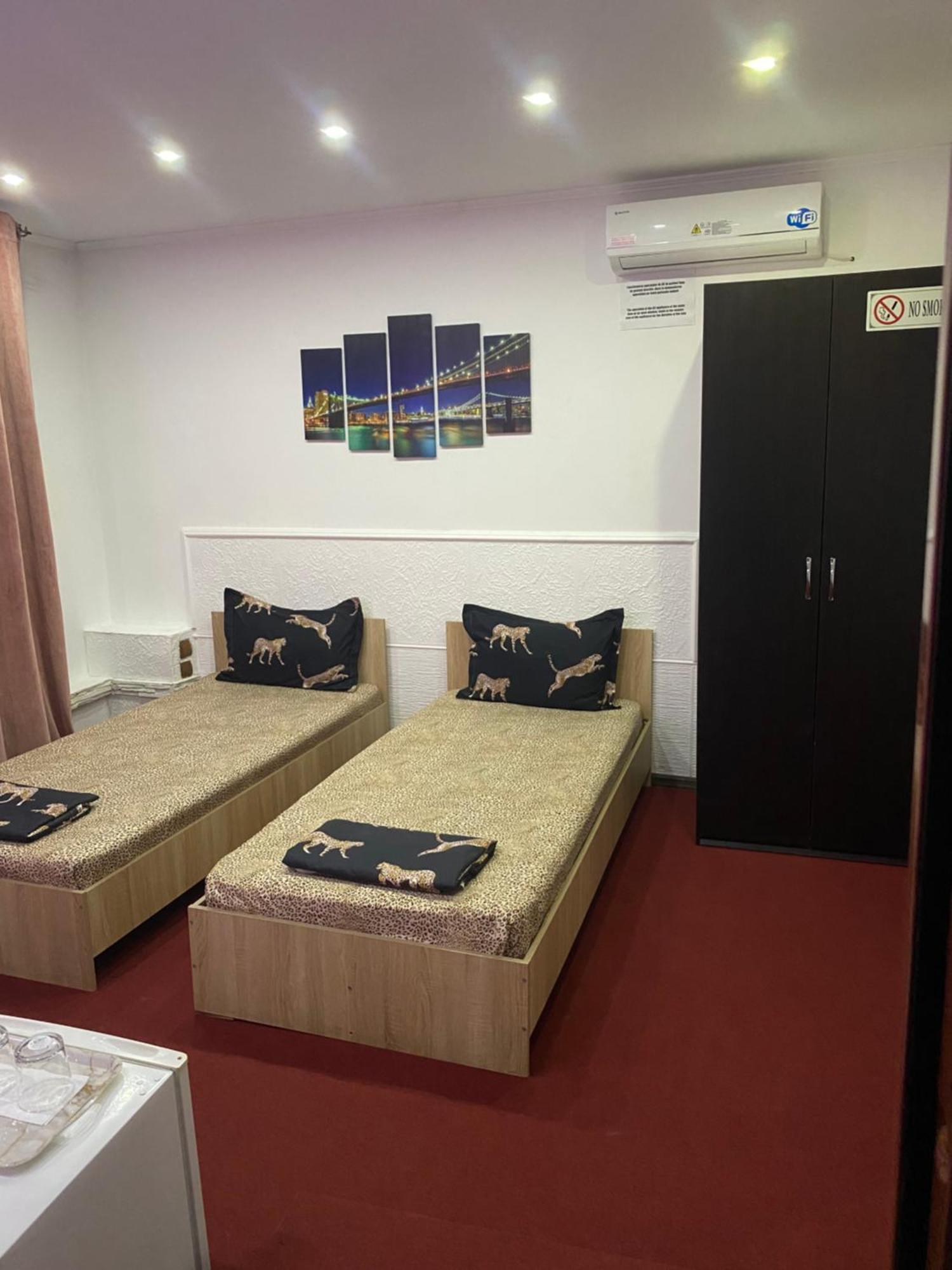 Karra Hotels Voluntari Exteriör bild