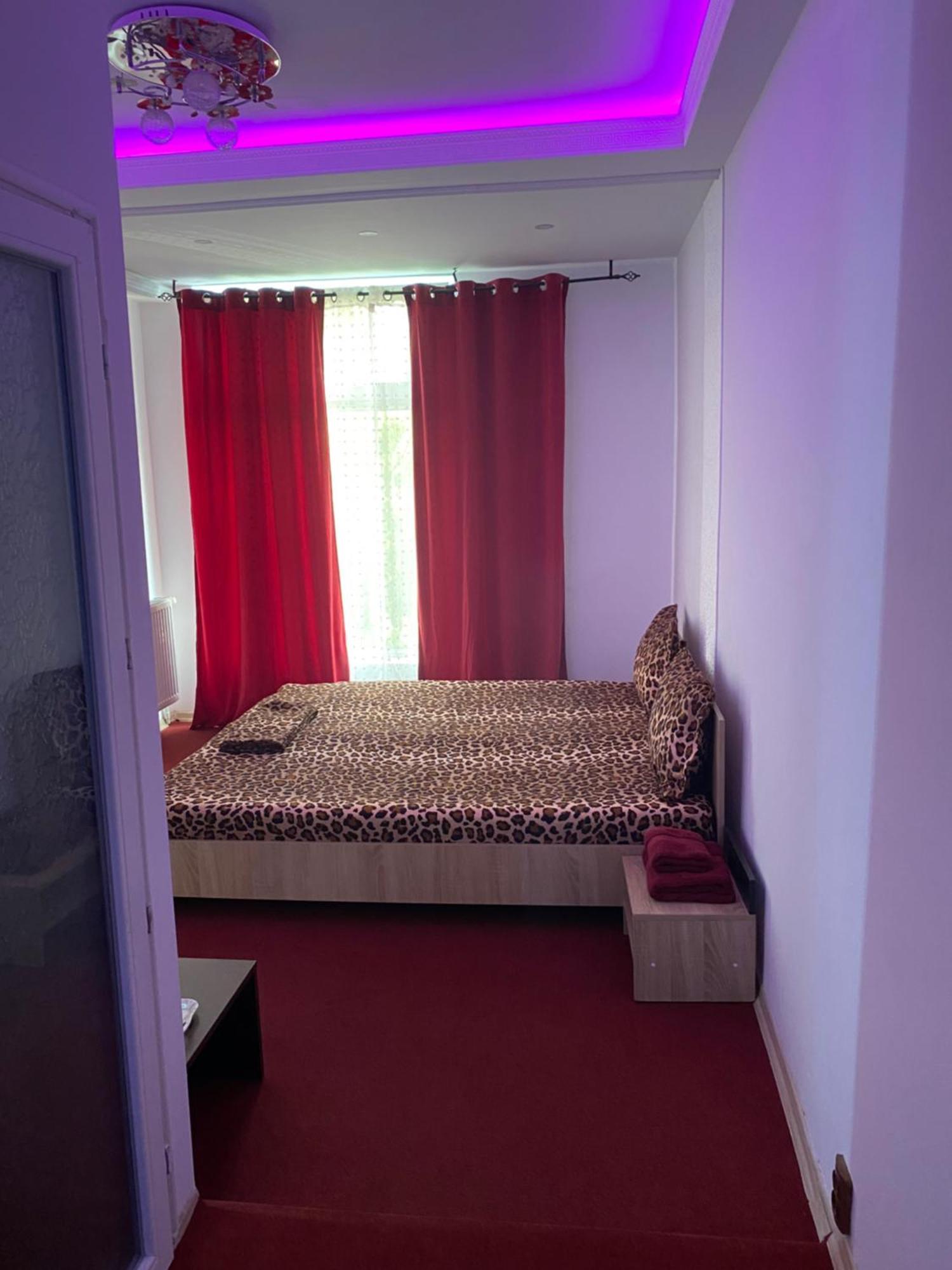 Karra Hotels Voluntari Exteriör bild
